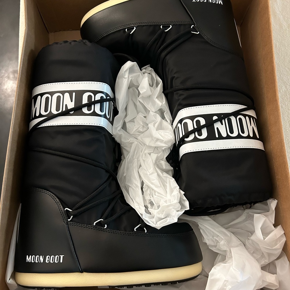 Moon Boot Adult Black Snow Boots